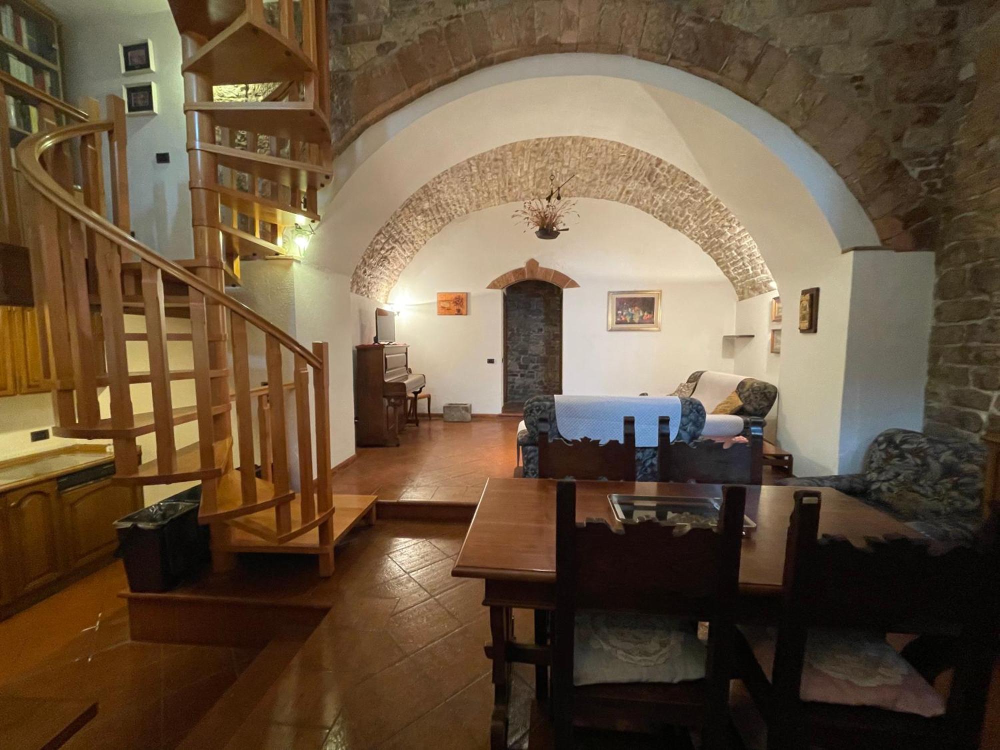 Apartamento Happy House - Porta San Giacomo Asís Exterior foto
